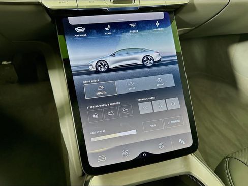 Used 2024 Lucid Air Touring AWD/4WD image 26