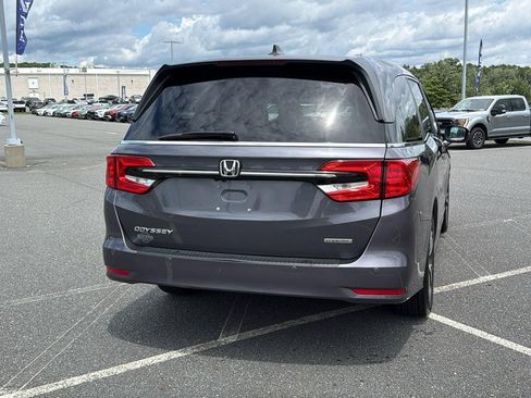 Used 2023 Honda Odyssey Touring image 7