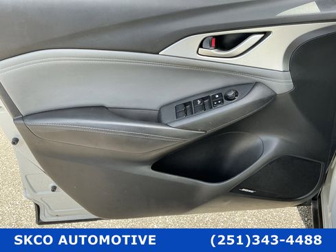 Used 2019 MAZDA CX-3 Touring w/ Preferred Equipment Package FWD image 12