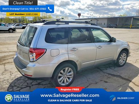 Used 2011 Subaru Forester 2.5X Premium w/ All-Weather Pkg AWD/4WD image 4