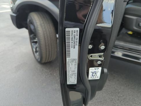Used 2024 RAM 1500 Warlock AWD/4WD image 50