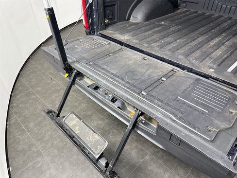 Used 2021 Ford F150 Lariat w/ Equipment Group 502A High AWD/4WD image 58