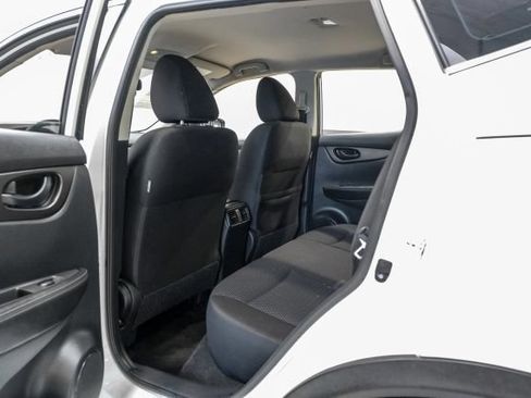 Used 2018 Nissan Rogue Sport S w/ S Appearance Package FWD image 42