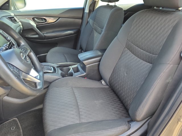 Used 2020 Nissan Rogue S FWD image 13