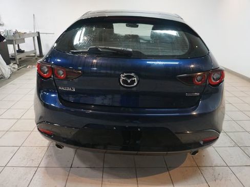 Used 2024 MAZDA MAZDA3 s image 10