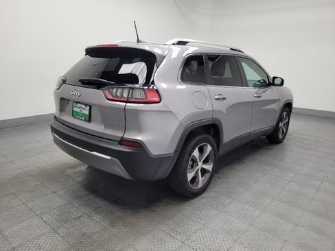 Used 2020 Jeep Cherokee Limited FWD image 10