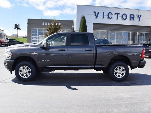 Used 2024 RAM 2500 Laramie w/ Safety Group AWD/4WD image 2