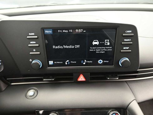 New 2026 Hyundai Elantra Sport FWD image 18