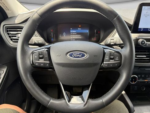 Used 2023 Ford Escape Active AWD/4WD image 22