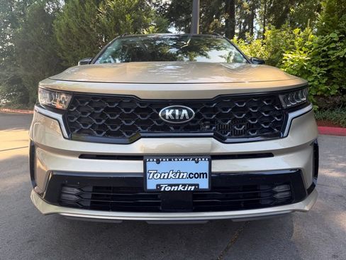 Used 2021 Kia Sorento EX w/ Panoramic Sunroof Package AWD/4WD image 9