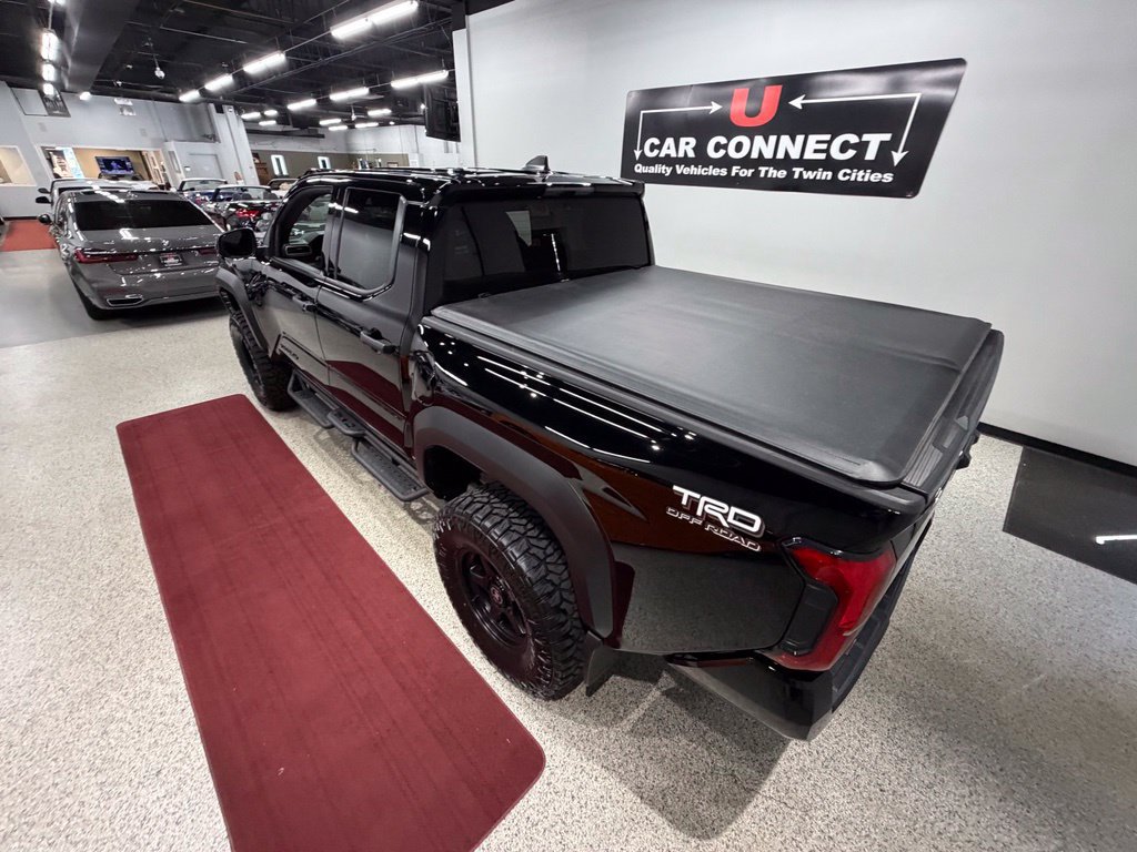 Used 2025 Toyota Tacoma TRD Off-Road AWD/4WD image 28