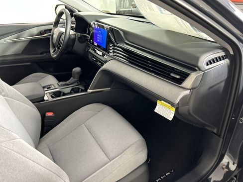 New 2026 Toyota Camry LE image 33