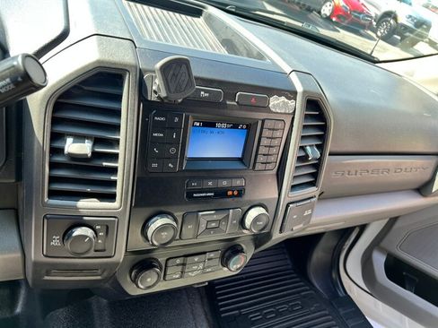 Used 2021 Ford F250 XL w/ Power Equipment Group AWD/4WD image 12