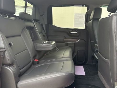 Used 2021 GMC Sierra 1500 SLT image 15