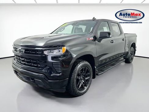 Used 2023 Chevrolet Silverado 1500 RST image 4