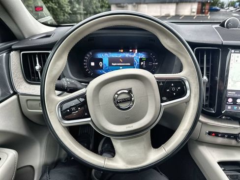 Used 2023 Volvo XC60 T8 Ultimate w/ Climate Package AWD/4WD image 16