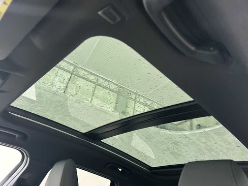 New 2026 BMW X1 xDrive28i w/ Technology Package image 16