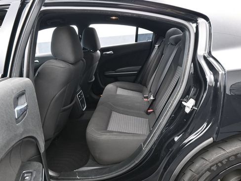 Used 2023 Dodge Charger SXT RWD image 27