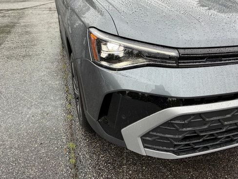 New 2026 Volkswagen Taos SE AWD/4WD image 24