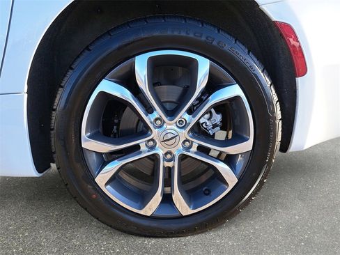 Used 2022 Chrysler Pacifica Pinnacle image 34