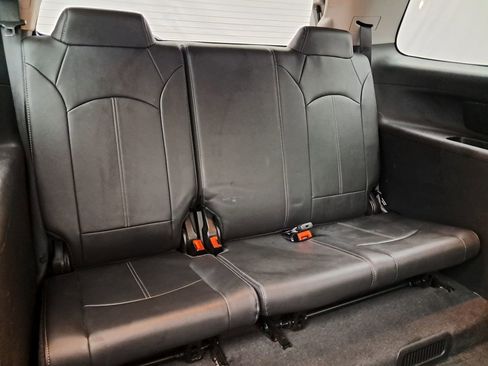 Used 2017 GMC Acadia Limited SLT image 27