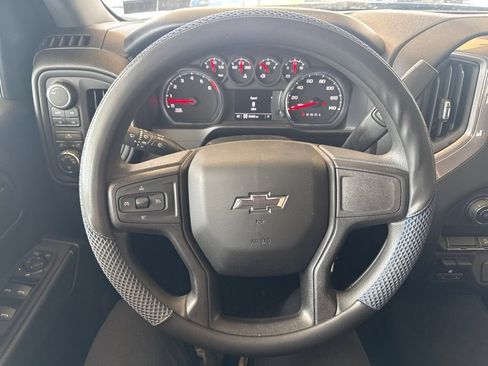 Used 2021 Chevrolet Silverado 1500 Custom Trail Boss AWD/4WD image 16