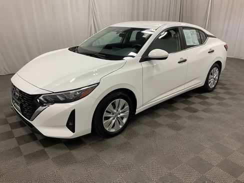 Used 2024 Nissan Sentra S image 8