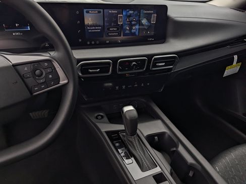 New 2026 Nissan Sentra SV w/ Floor Mat Package FWD image 10