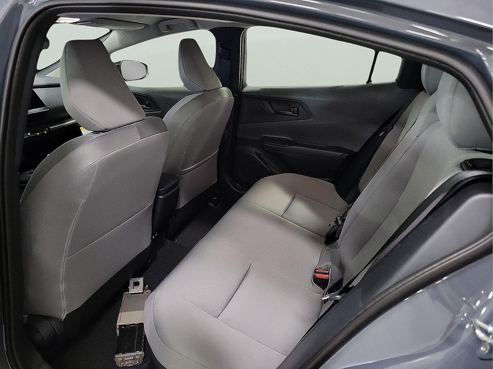 Certified 2026 Toyota Prius LE FWD image 8