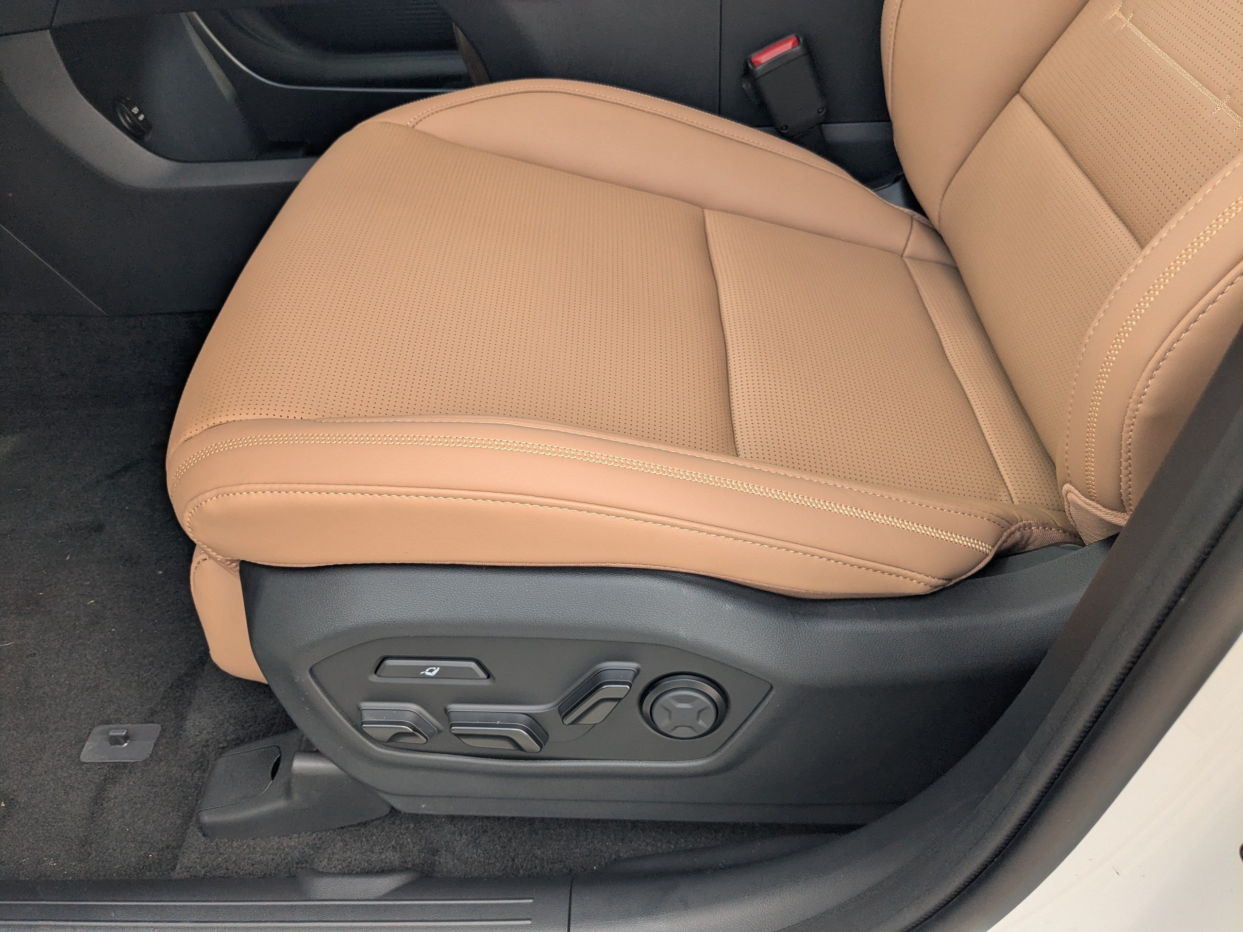 New 2027 Hyundai Santa Fe Calligraphy FWD image 21
