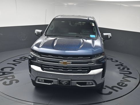 Used 2020 Chevrolet Silverado 1500 LTZ w/ LTZ Plus Package AWD/4WD image 21
