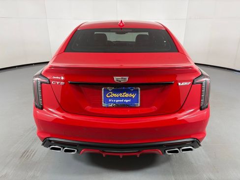 Used 2024 Cadillac CT5 V RWD image 7