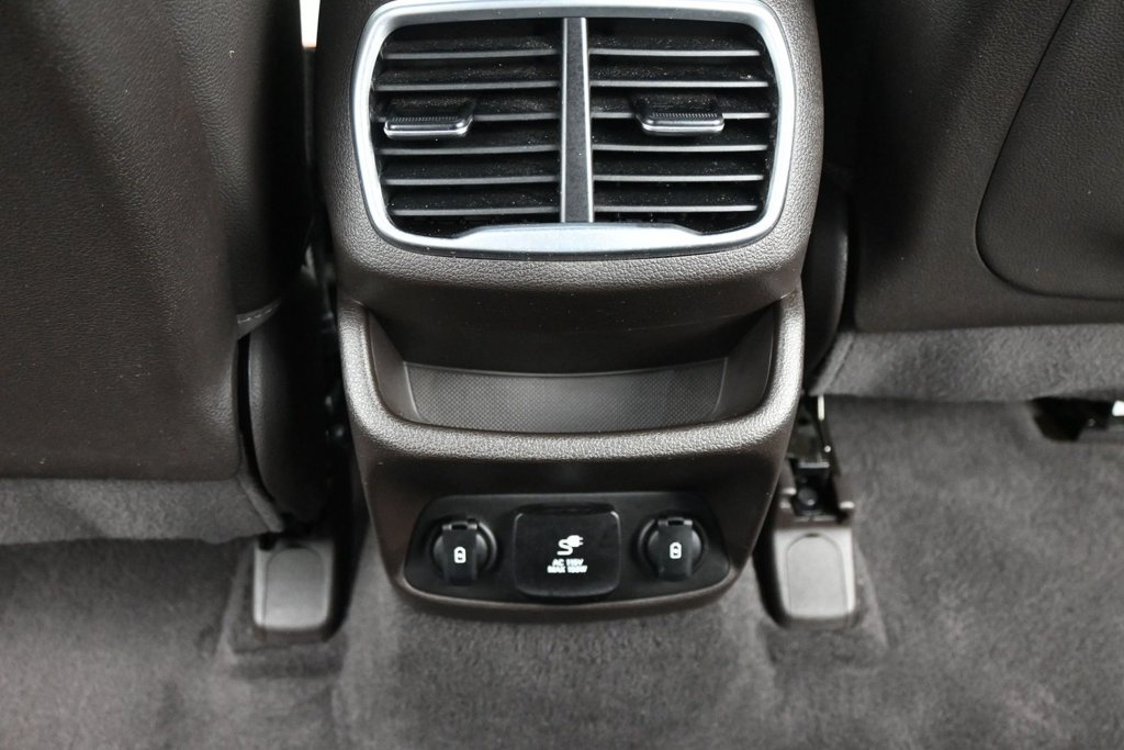 Used 2019 Hyundai Santa Fe AWD image 24