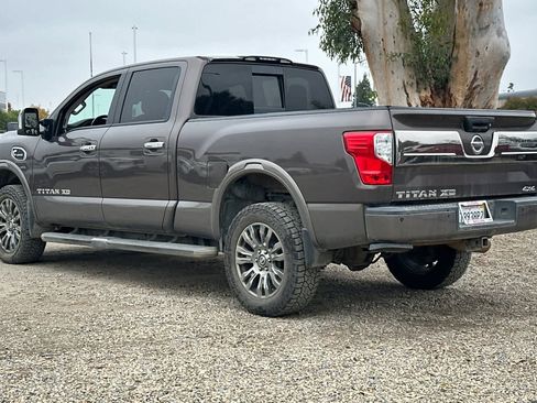 Used 2018 Nissan Titan Platinum Reserve w/ Platinum Utility Package image 7