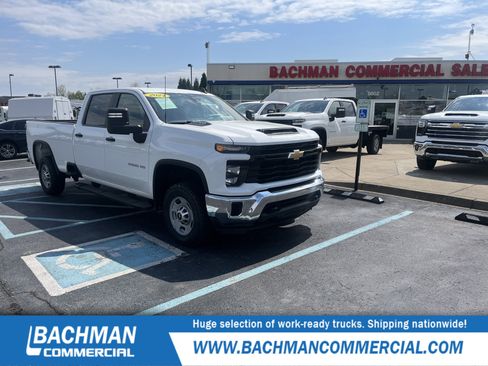 Used 2024 Chevrolet Silverado 2500 W/T RWD image 1