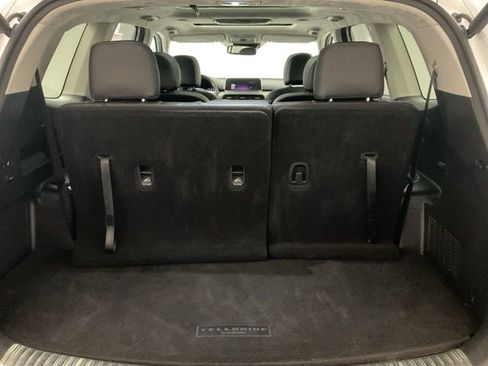 Used 2022 Kia Telluride SX w/ SX Prestige Package image 41