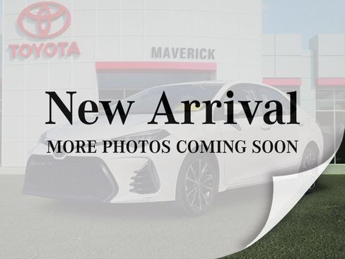 Used 2018 Toyota Corolla SE FWD image 1