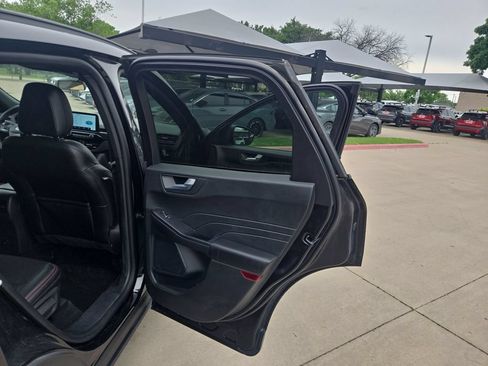 Used 2025 Ford Escape ST-Line AWD/4WD image 19