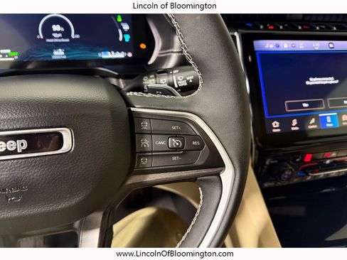 Used 2024 Jeep Grand Cherokee Limited 4xe image 29