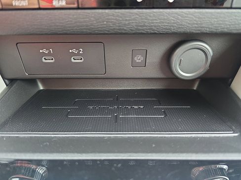 New 2025 Mitsubishi Outlander SE image 22