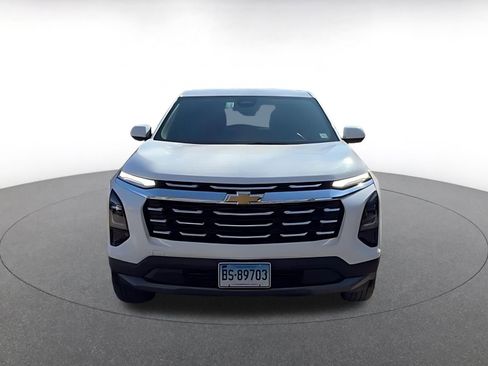 Used 2025 Chevrolet Equinox LT FWD image 4