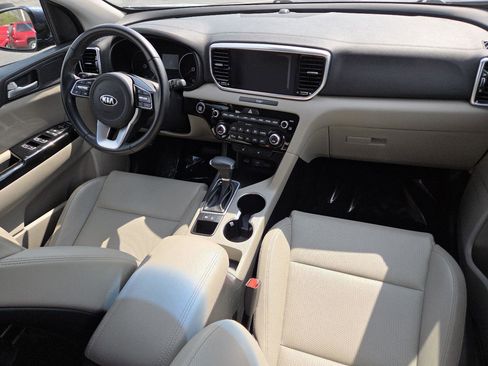 Used 2021 Kia Sportage EX FWD image 18