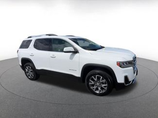 Used 2023 GMC Acadia SLT video 2