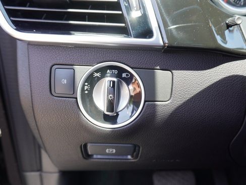 Used 2019 Mercedes-Benz GLS 550 4MATIC image 21