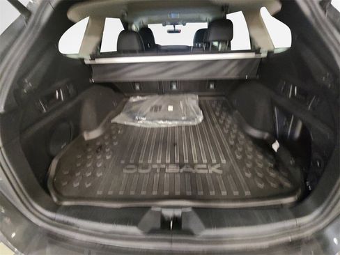 Used 2020 Subaru Outback Limited w/ Popular Package #2 image 25