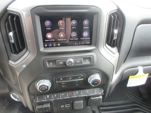 New 2026 GMC Sierra 2500 Pro AWD/4WD image 18
