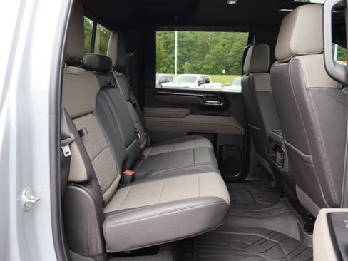Used 2025 Chevrolet Silverado 2500 ZR2 w/ Technology Package AWD/4WD image 24