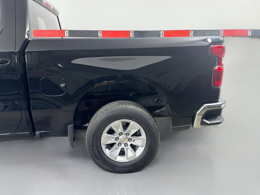 Used 2025 Chevrolet Silverado 1500 LT RWD image 41