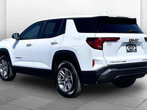 Used 2025 GMC Terrain Elevation AWD/4WD image 11