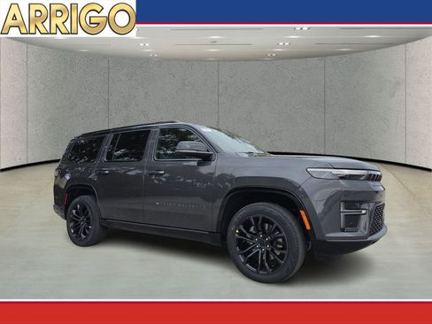 New 2026 Jeep Grand Wagoneer Summit w/ Premium Group III image 1